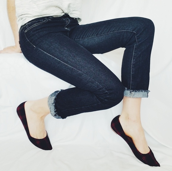 Calvin Klein Jeans Denim - Calvin Klein raw hem skinny jean size 4 -C3
